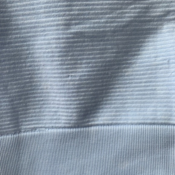 New aerie offline cropped workout shirt - Picture 3 of 3